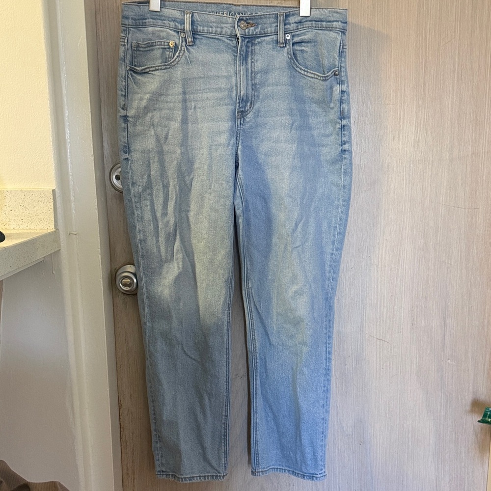 American Eagle Outfitters Light Blue super high rise  Denim Jeans